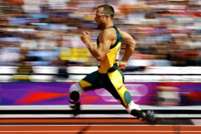 古勒队内对抗赛一条龙破门，全队惊呼：怪物来了，bistro 32f le coucou勒古古西餐厅