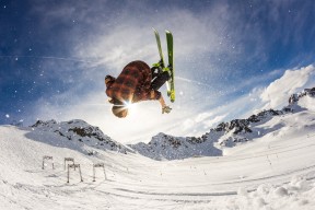 76人队迎来人员调整，增强战斗力，76人队百度百科